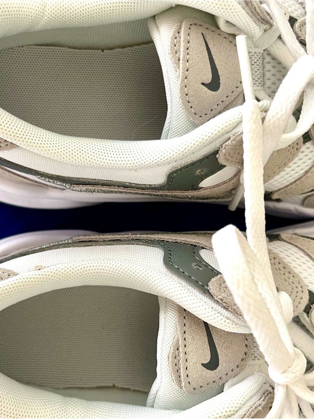 BRAND NEW Nike Walking Shoes Size 9 - Picture 4 of 7